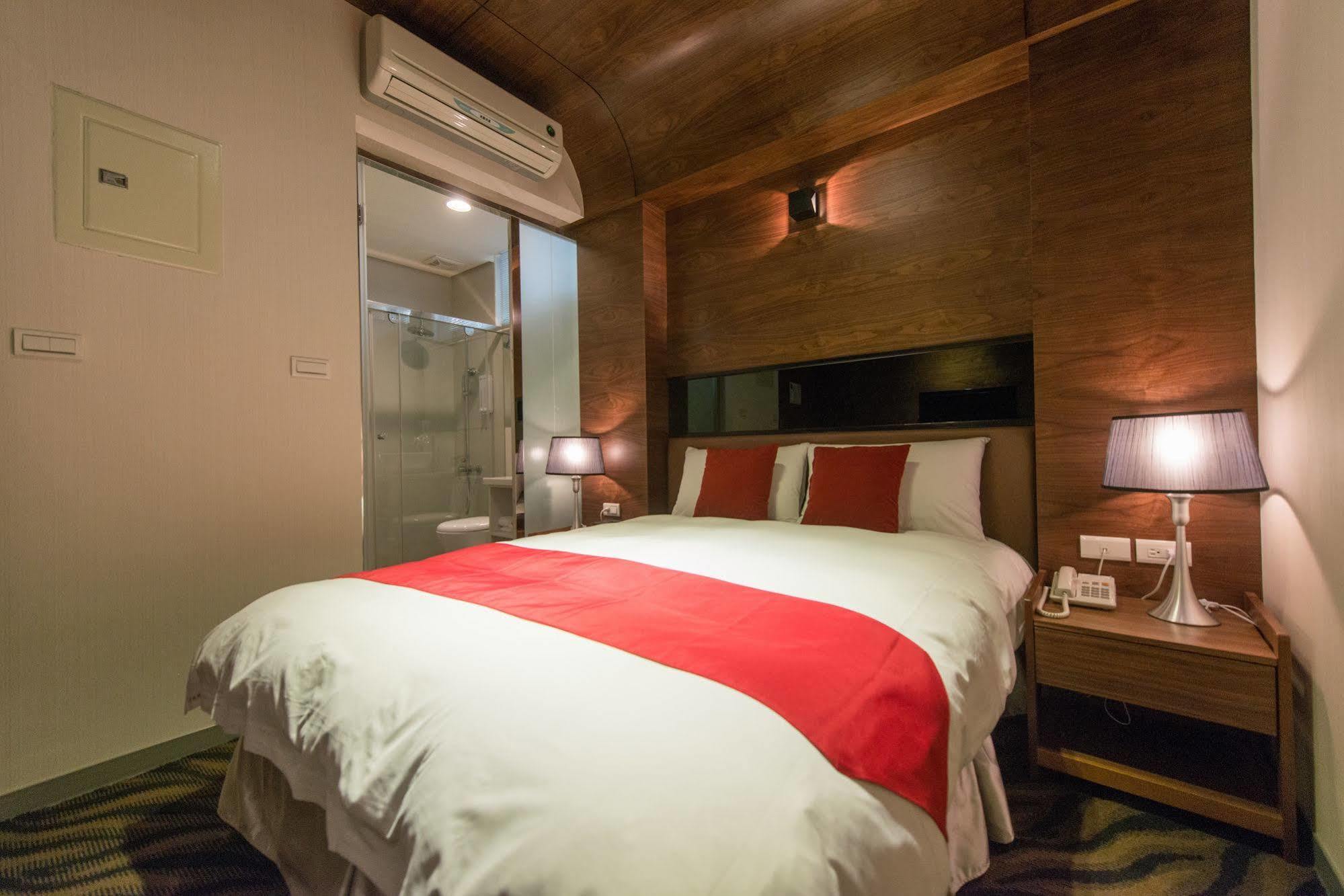 Royal Rose Hotel Taipei Station Екстериор снимка