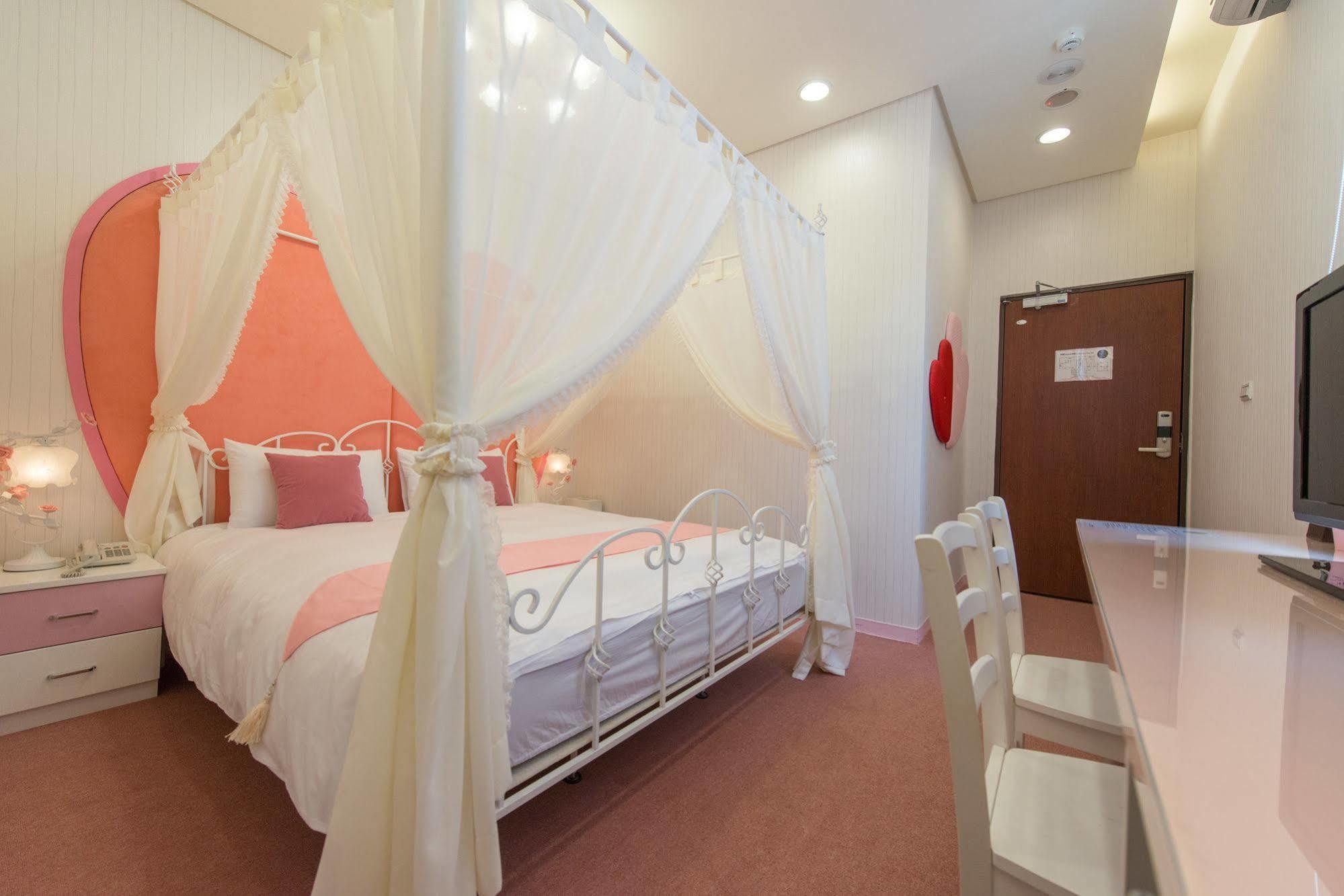 Royal Rose Hotel Taipei Station Екстериор снимка