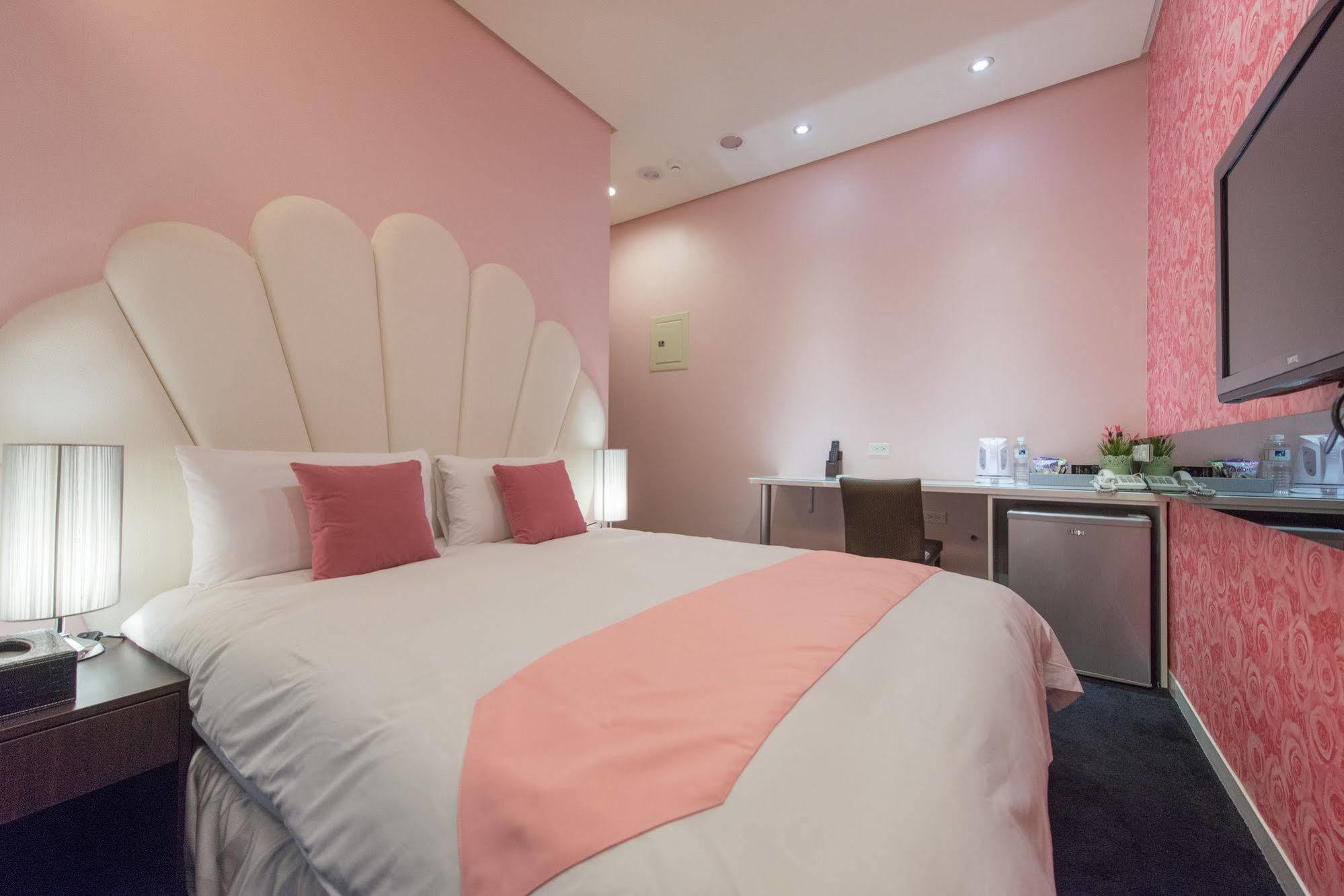 Royal Rose Hotel Taipei Station Екстериор снимка